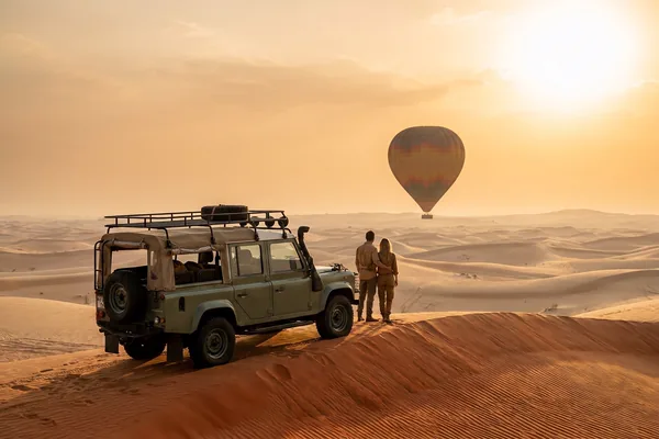 Premium balloon adventure over Dubai dunes at sunrise