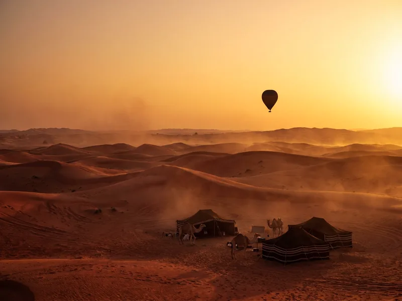 Balloon + Desert Safari
