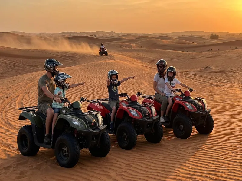 Family Quad Dubai vehicle card